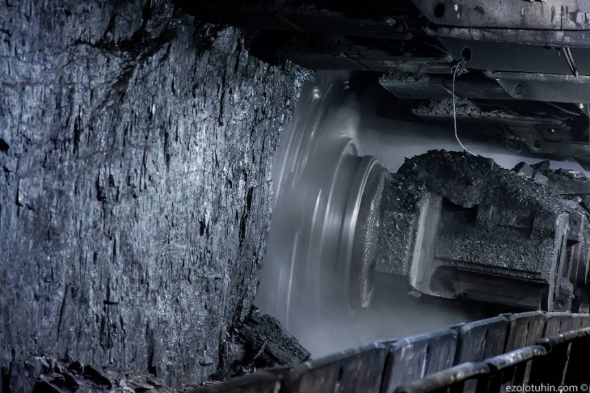 Ученые в Кузбассе создали автоматическую технологию подавления угольной пыли в шахтах