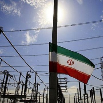 Иран приостанавливает экспорт электроэнергии в Ирак