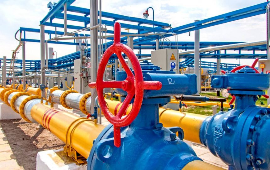 Киев заявил, что «Газпром» не бронирует дополнительные транзитные мощности через Украину
