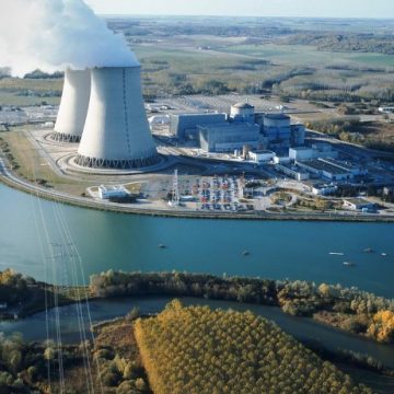 Польша готова рассмотреть предложение Франции о строительстве первой польской АЭС