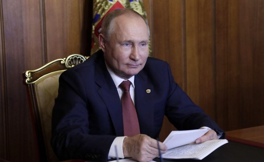 Путин обсудит с кабмином предотвращение влияния энергокризиса на экономику России